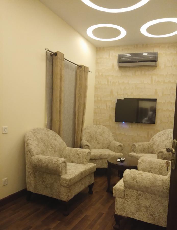 S Chalet Multan Extérieur photo